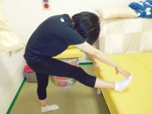 太もも後ろのストレッチのやり方